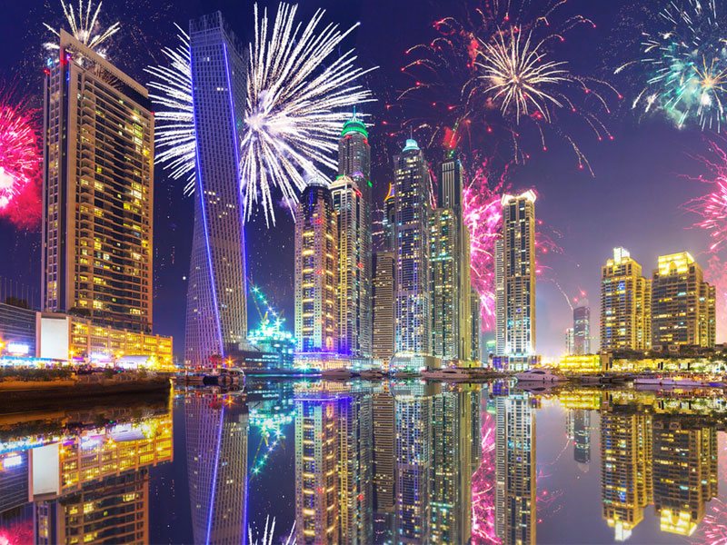 Как отмечают Новый год в ОАЭ